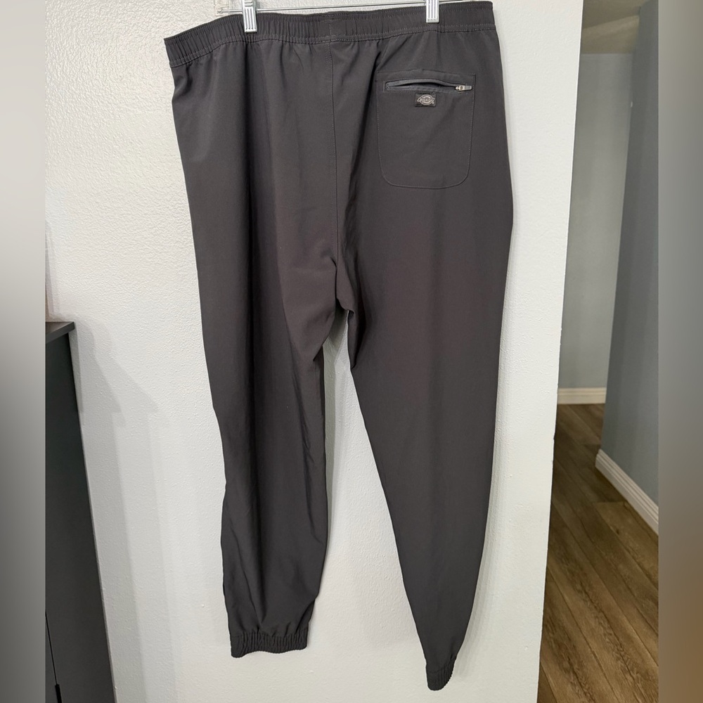 Gray Dickies Scrubs Set Size XL - Picture 7 of 8